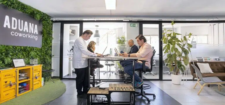 Teletrabaja en La Aduana Coworking.